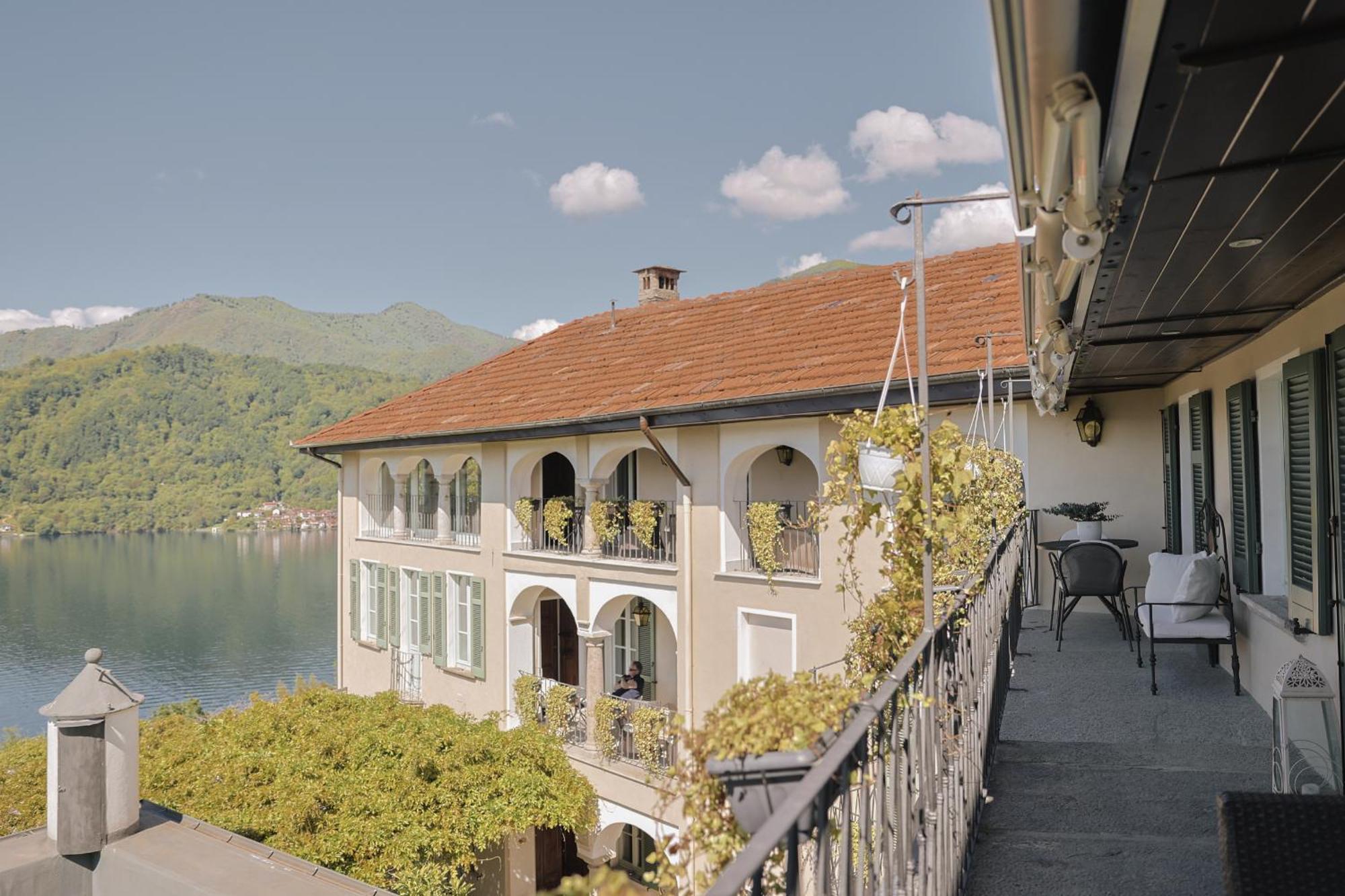 Villa Antica Colonia - Lake Orta - Suite Apartments Adults Only - Spa & Wellness Pettenasco Extérieur photo